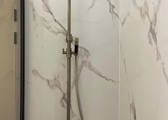 Apartamento Bd - Modern En Gezellig - En Winkels Vlakbij Koksijde