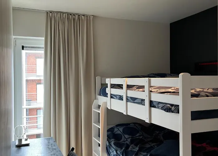 Bd - Modern En Gezellig - En Winkels Vlakbij Koksijde