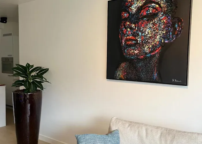 Bd - Modern En Gezellig - En Winkels Vlakbij Apartamento *